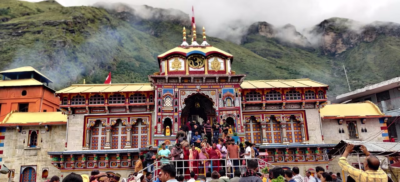 badrinath Temple Image